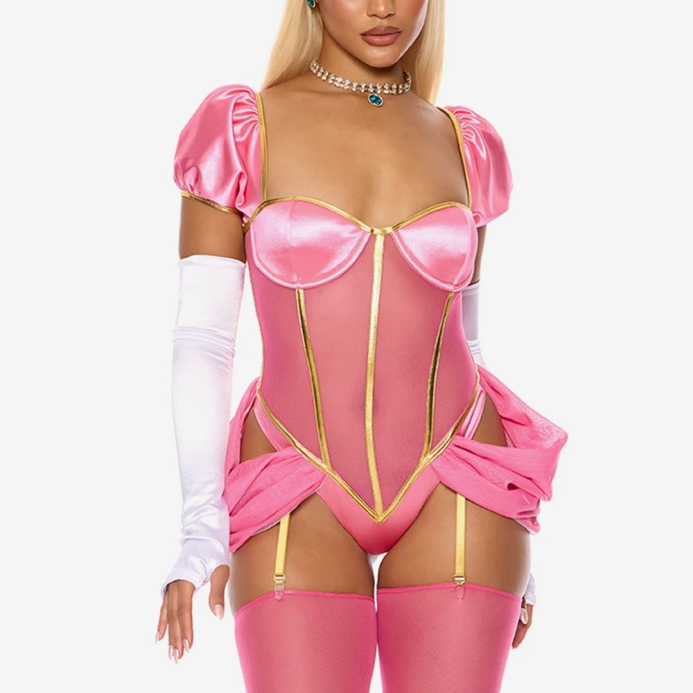 Princess Peach Costume
